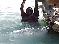 Мени пляжда